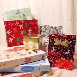 ✨ Et si cette année, vous offriez le cadeau parfait ? 🎁 Avec Amulette, plongez dans l'univers magique des jeux de rôles : 